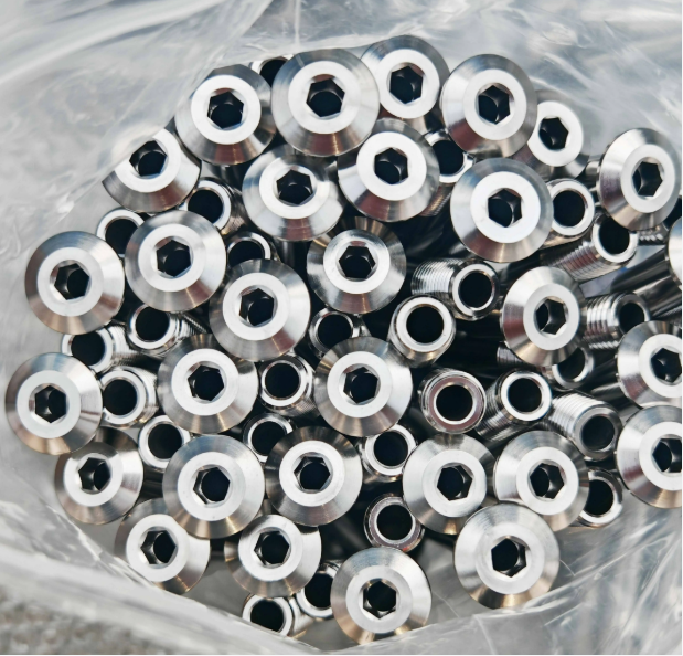 Titanium Thru-Axle – M12×1.5 Thread Pitch